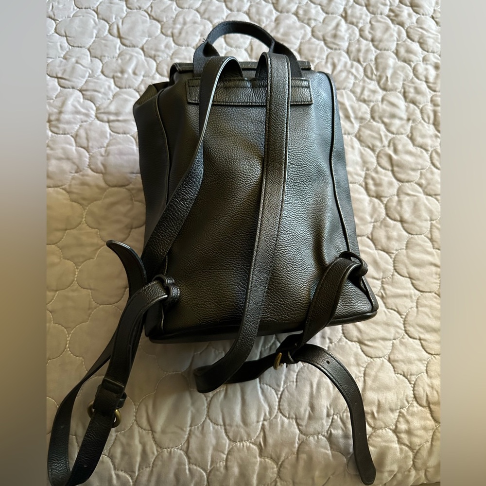 NWOT Universal Thread backpack purse - Picture 2 of 10